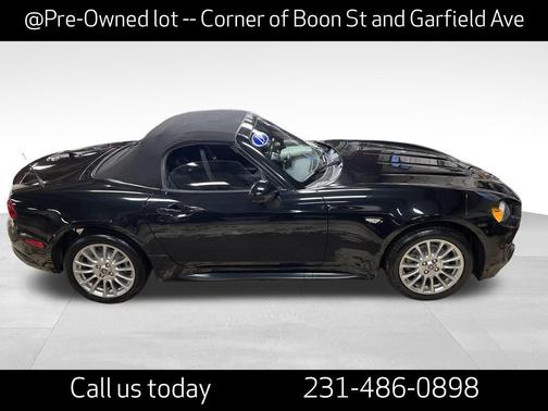 2019 FIAT 124 Spider Base