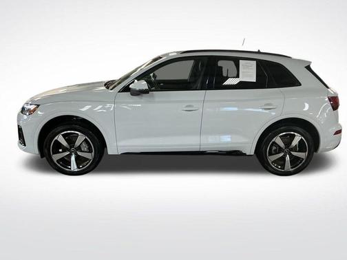 2023 Audi Q5 45 S line Prestige