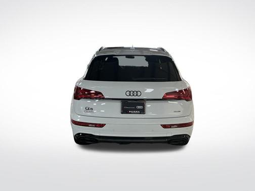 2023 Audi Q5 45 S line Prestige