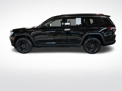 2022 Jeep Grand Cherokee L Laredo