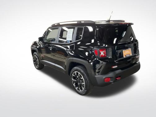 2023 Jeep Renegade Trailhawk