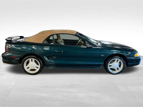 1995 Ford Mustang GT