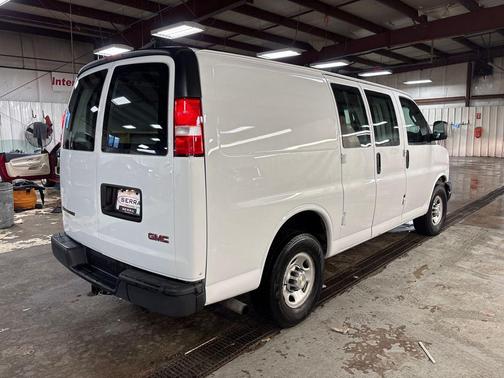 2021 Chevrolet Express 2500 RWD 2500 Regular Wheelbase WT