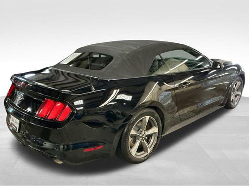2016 Ford Mustang V6