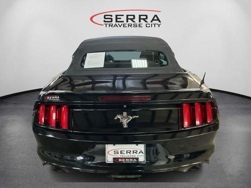 2016 Ford Mustang V6