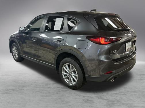 2022 Mazda CX-5 2.5 S Preferred Package