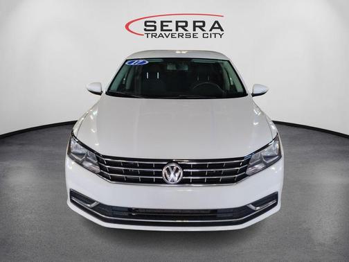 2017 Volkswagen Passat 1.8T S