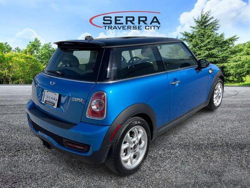 2011 MINI Cooper S Base