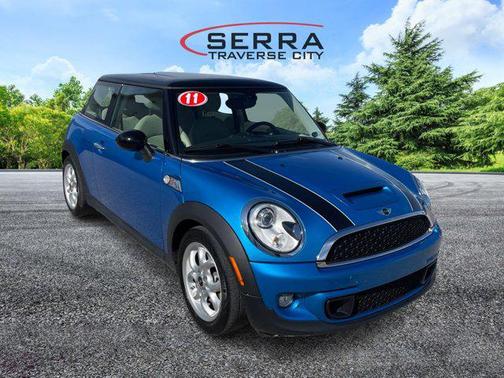 2011 MINI Cooper S Base