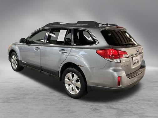2011 Subaru Outback 3.6 R Limited