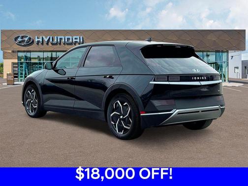 2024 Hyundai IONIQ 5 SEL