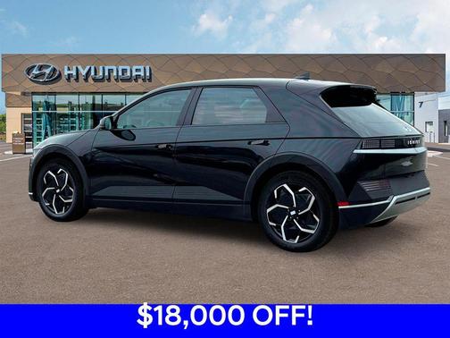 2024 Hyundai IONIQ 5 SEL