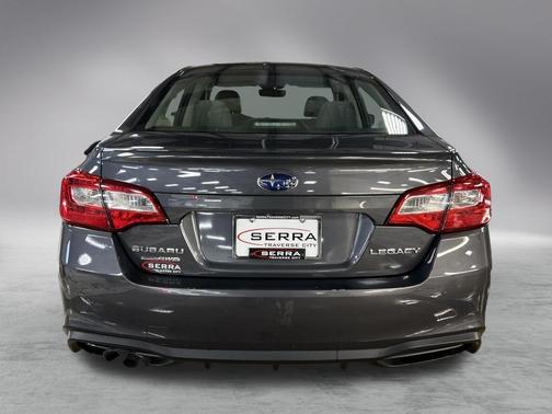 2018 Subaru Legacy Base