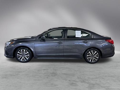 2018 Subaru Legacy Base