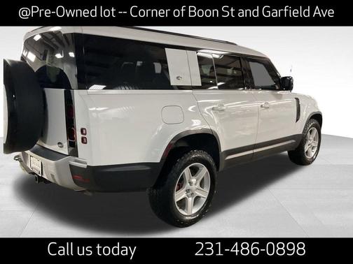 2023 Land Rover Defender 130 SE