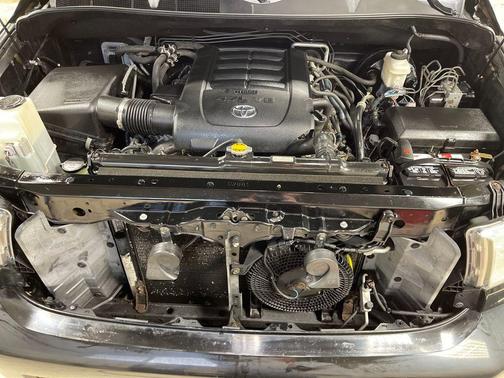 2012 Toyota Sequoia Limited