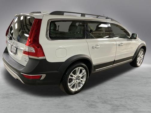 2016 Volvo XC70 T5 Premier