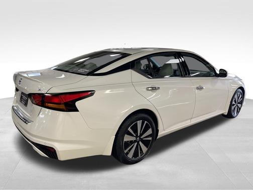 2021 Nissan Altima 2.5 SL