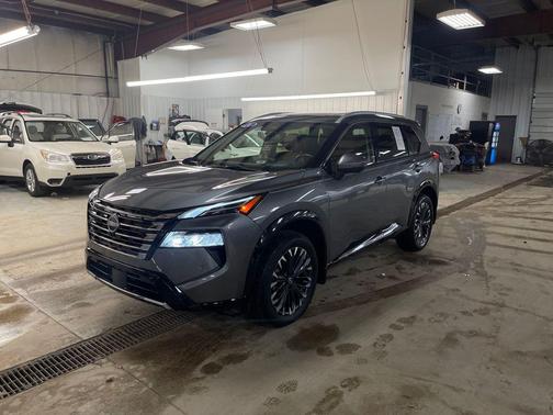 2024 Nissan Rogue Platinum