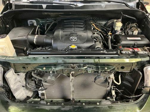 2011 Toyota Tundra Grade