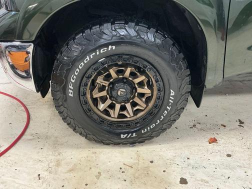 2011 Toyota Tundra Grade