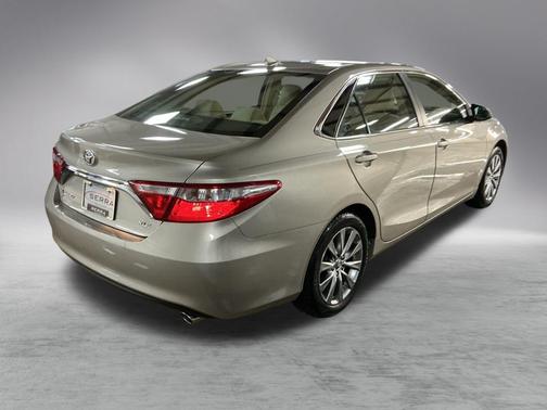 2015 Toyota Camry XLE