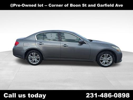 2013 INFINITI G37x Base