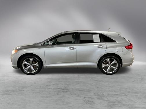 2010 Toyota Venza Base