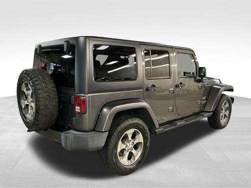 2018 Jeep Wrangler JK Unlimited Sahara