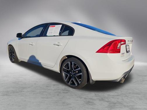 2018 Volvo S60 T5 Dynamic