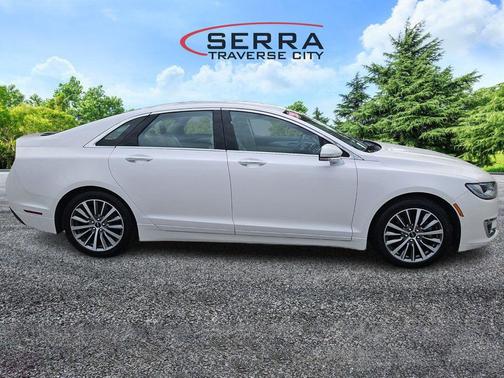 2020 Lincoln MKZ Standard