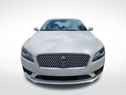 2020 Lincoln MKZ Standard