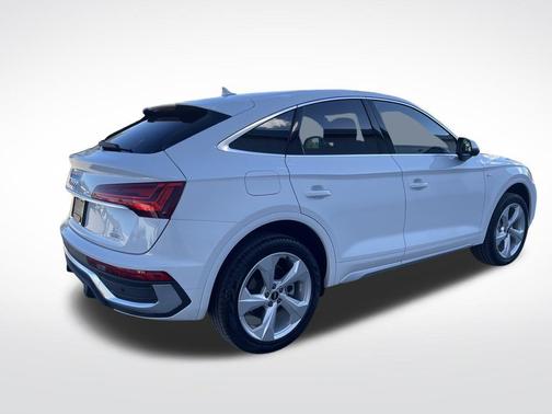 2025 Audi Q5 45 S line Premium Plus