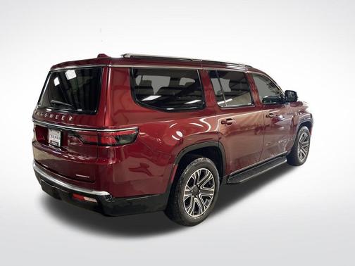 2022 Jeep Wagoneer Series III 4x4