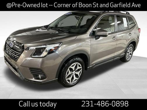 2023 Subaru Forester Premium