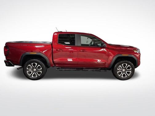 2023 GMC Canyon AT4