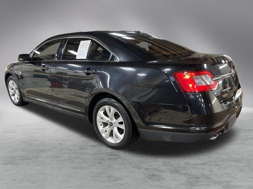 2011 Ford Taurus SEL