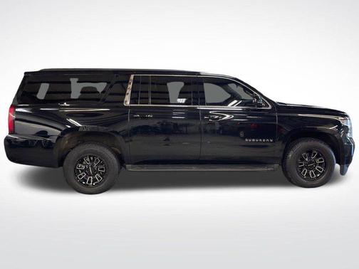 2017 Chevrolet Suburban LT