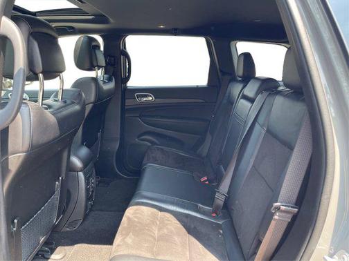 2022 Jeep Grand Cherokee Laredo