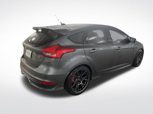 2016 Ford Focus ST ST