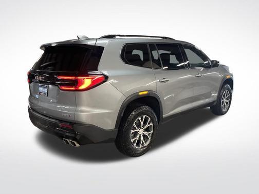 2024 GMC Acadia AWD AT4