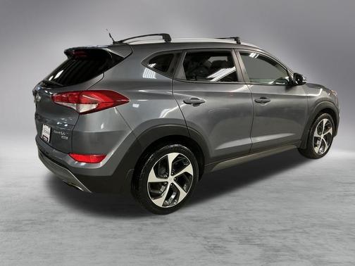 2016 Hyundai TUCSON Sport