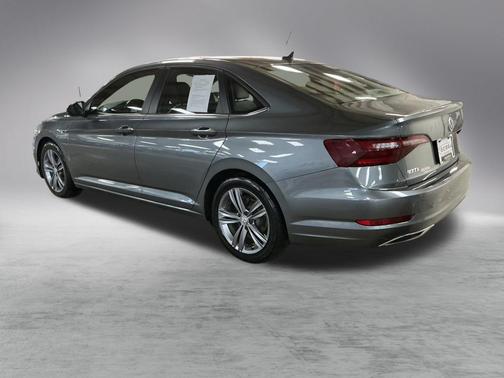 2021 Volkswagen Jetta 1.4T R-Line