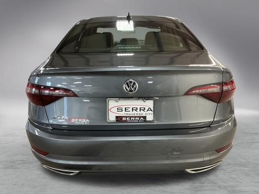 2021 Volkswagen Jetta 1.4T R-Line