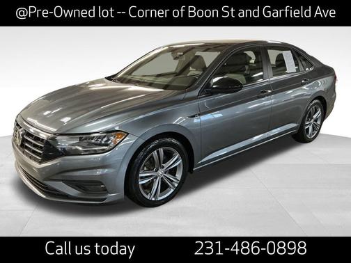 2021 Volkswagen Jetta 1.4T R-Line