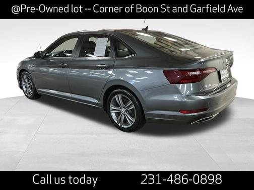 2021 Volkswagen Jetta 1.4T R-Line