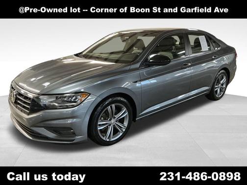 2021 Volkswagen Jetta 1.4T R-Line