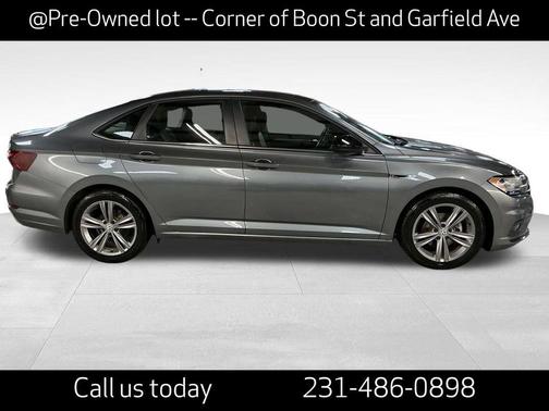 2021 Volkswagen Jetta 1.4T R-Line