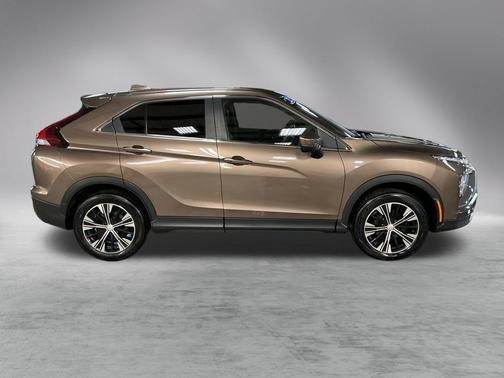 2022 Mitsubishi Eclipse Cross SE