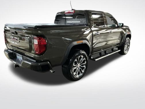 2024 GMC Canyon Denali